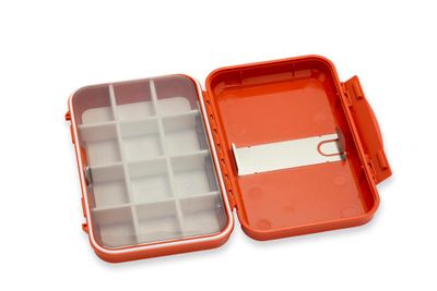 Du tilføjede <b><u>Universal System Case with Comp. - Medium</u></b> til kurven.