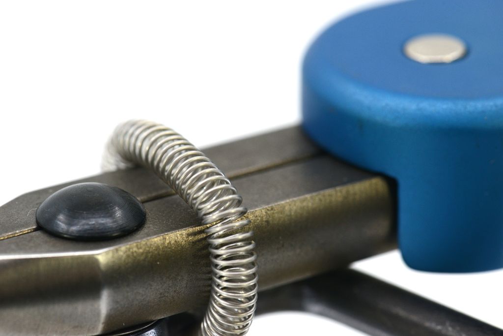Material Clip Infinity