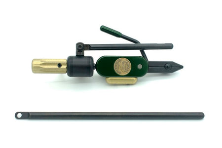 Du tilføjede <b><u>Revolution Series with Regular Jaws Head-Body-Stem Combo Rustic Pine</u></b> til kurven.